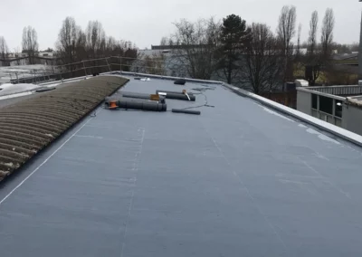 réfection d'étanchéité en membrane PVC chez Delta Machines à Morangis 91