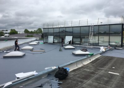 réfection d'étanchéité en membrane PVC chez Renault BASTY à Amilly 45