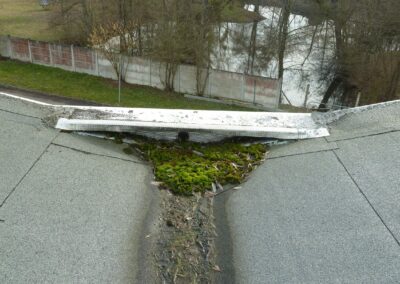 travaux de nettoyage et avec etablissement d'un rapport suite a un contrat d'entretien