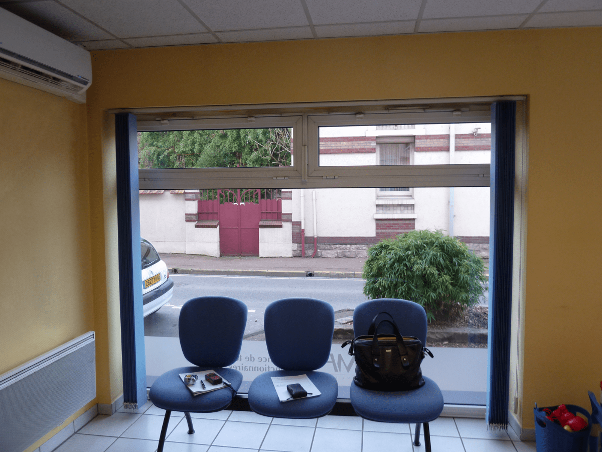 Installation de l’ossature secondaire pour bardage au siège CPV Plus